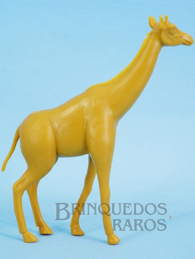 Brinquedo antigo Girafa de plástico beje com cabeça para a frente Série Zoológico Década de 1970