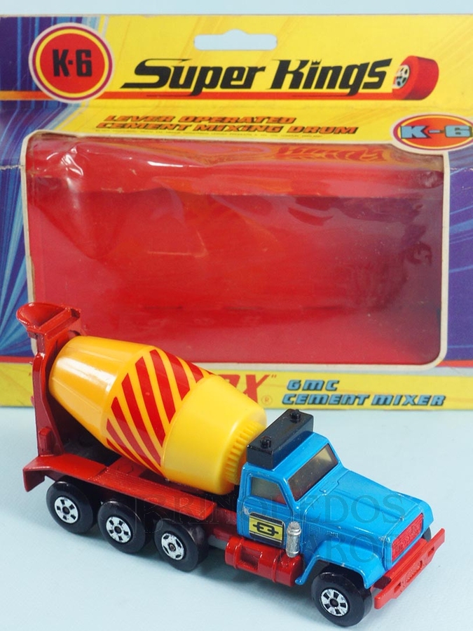 Brinquedo antigo Caminhão Betoneira GMC Cemente Mixer Série Super Kings Década de 1970