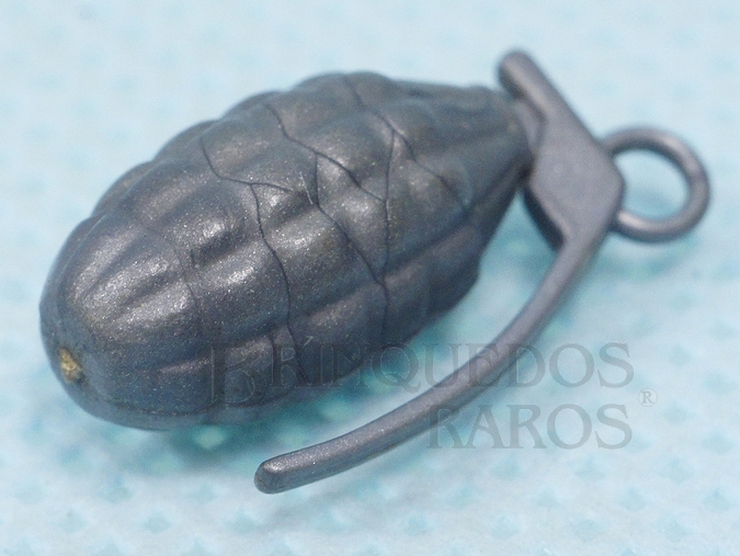 Brinquedo antigo Granada de mão Aventura Mochila de Campanha Ano 1978