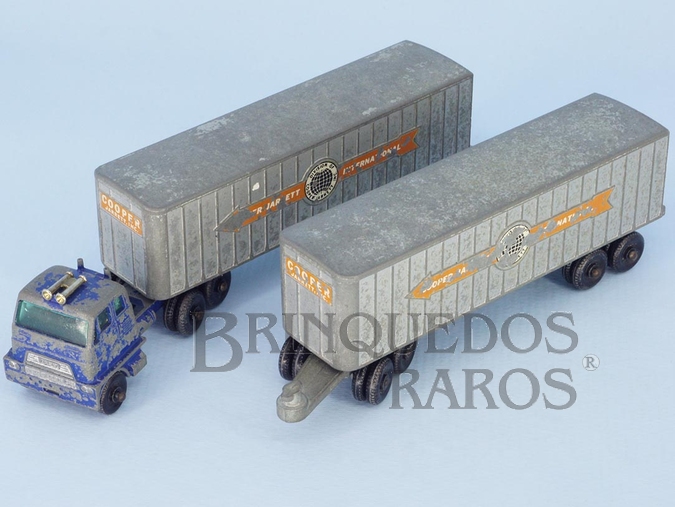 Brinquedo antigo Hendrickson Tractor Interstate Double Freighter Série Major Packs Black Plastic Regular Wheels