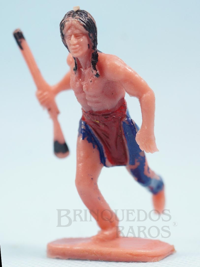 Brinquedo antigo Índio correndo com rifle Década de 1970