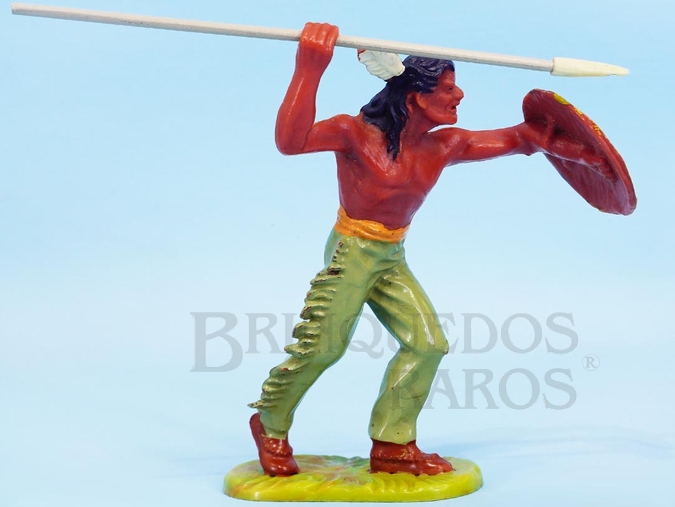 Brinquedo antigo Índio de pé com Lança e Escudo Década de 1990




