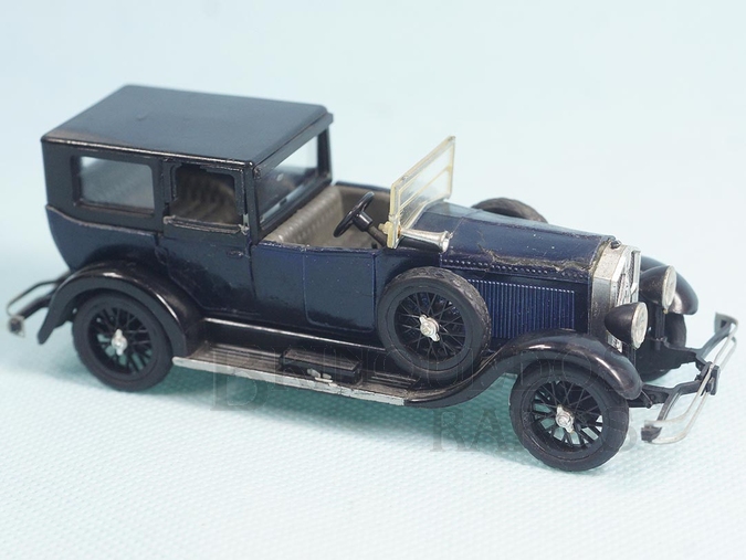 Brinquedo antigo Isotta Fraschini Tipo 8A 1924