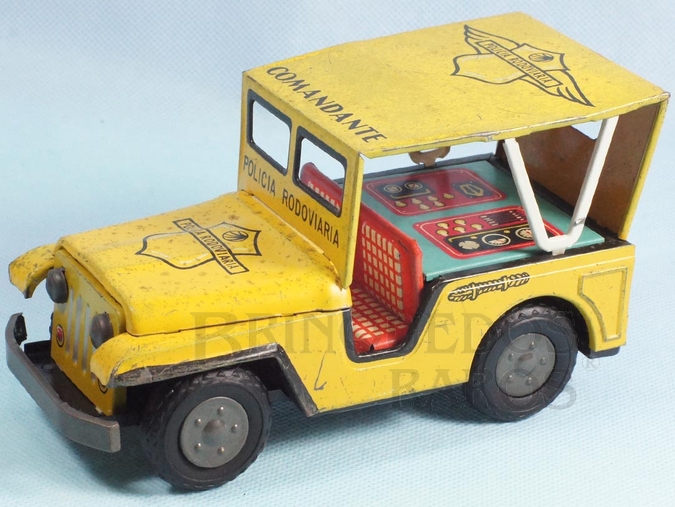 Brinquedo antigo Jeep Willys Polícia Rodoviária Comandante com 18,00 cm de comprimento Ano 1967
