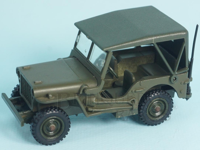 Brinquedo antigo Jeep Willys MB 1942 Datado 06-1979

