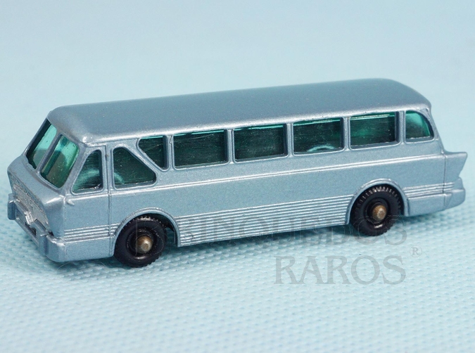 Brinquedo antigo Leyland Royal Tiger Coach black plastic Regular Wheels