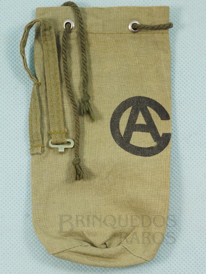 Brinquedo antigo Mochila de tecido para as Aventuras Mochila de Campanha e Posto de Sinalização Séries 1978 e 1979