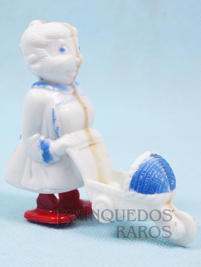 Brinquedo antigo Mulher com carrinho de bebê Série Marx Ramp Walkers Hap Hop 7,50 cm de altura Movimento por gravidade Década de 1950