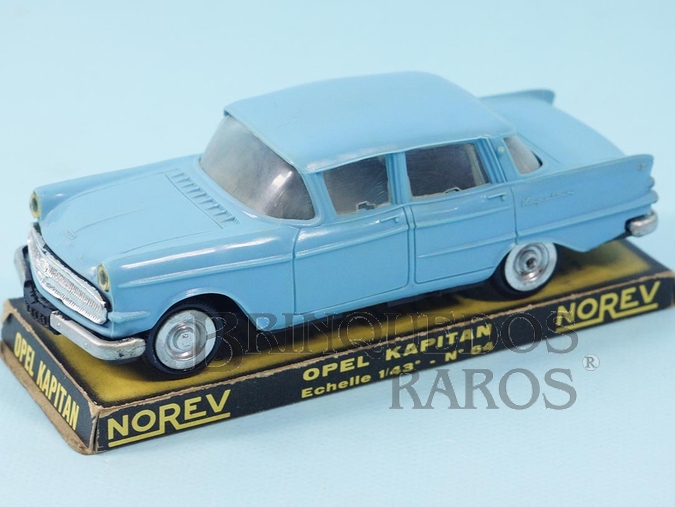 Brinquedo antigo Opel Kaptan Década de 1960