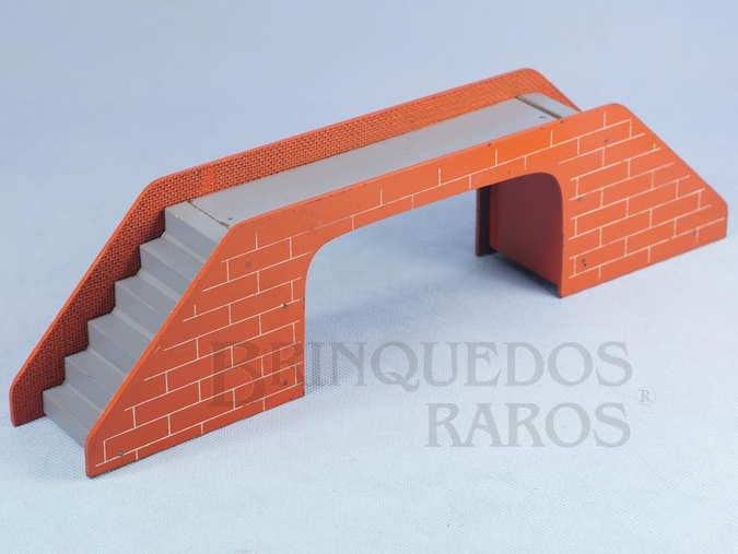 Brinquedo antigo Passarela Ornamento para pistas de Autorama Ano 1963