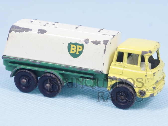 Brinquedo antigo Petrol Tanker black plastic Regular Wheels