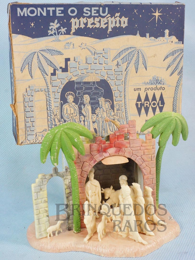 Brinquedo antigo Presépio com 10 figuras 3,5 cm de altura Coleção Miguel Cerrato Década de 1960