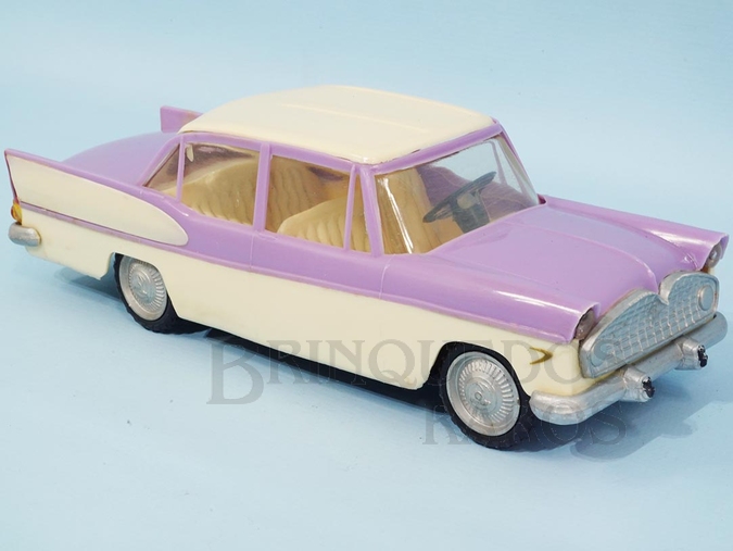 Brinquedo antigo Simca Chambord com 22,00 cm de comprimento Brinde da Simca do Brasil Brazilian Simca Promo Car Década de 1960