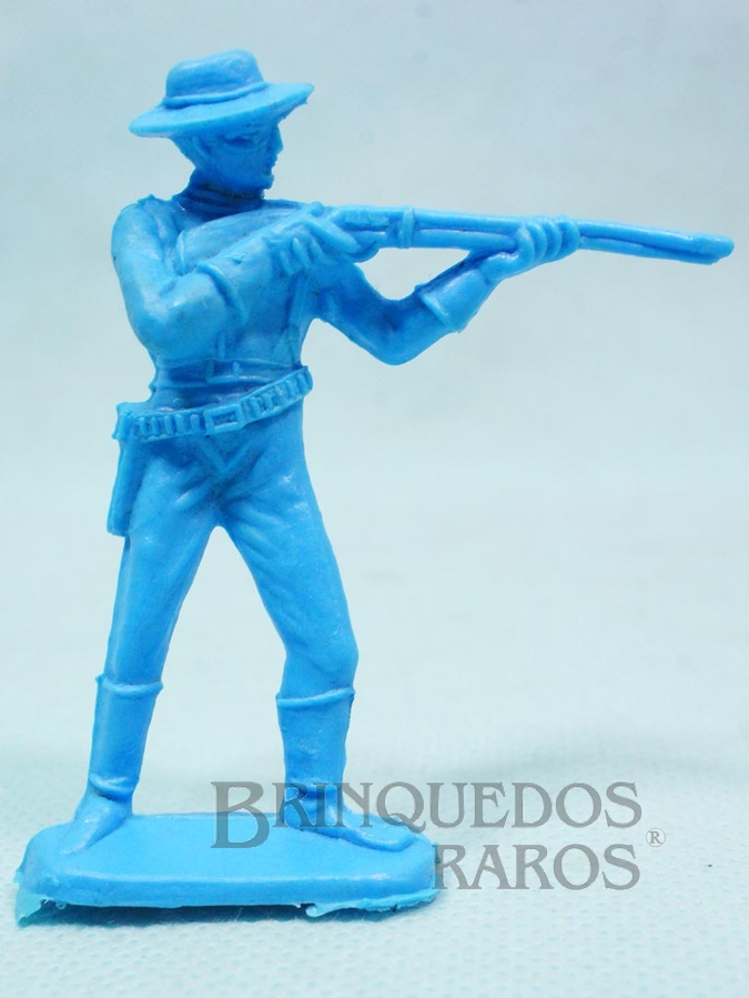 Brinquedo antigo Soldado da Sétima Cavalaria de pé atirando com rifle  Plástico azul Década de 1980