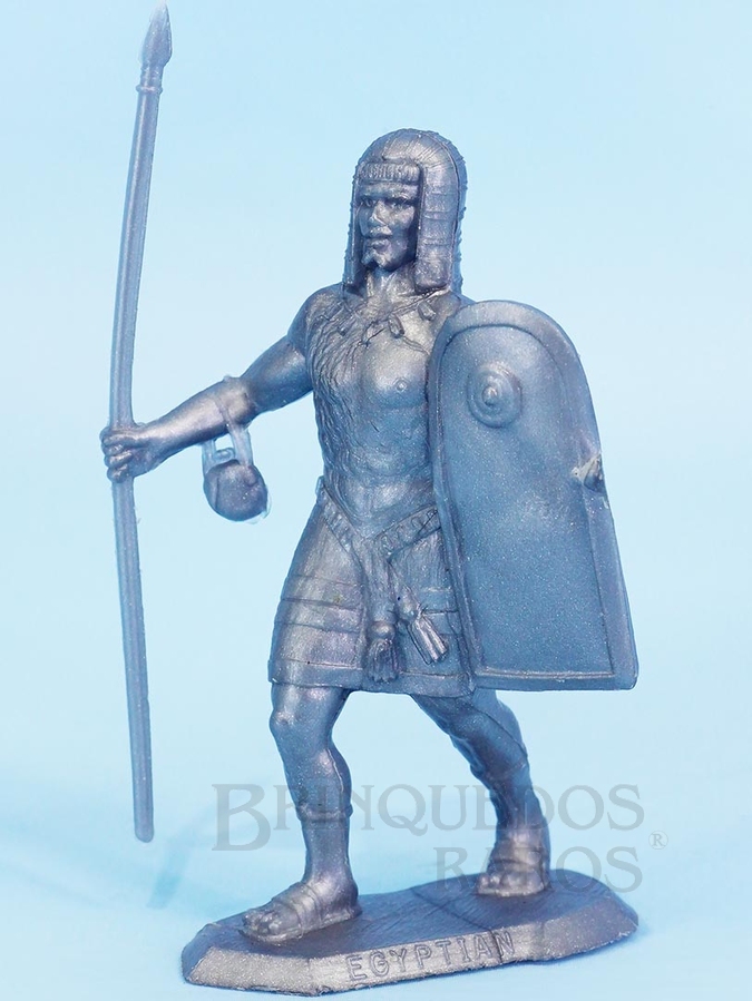 Brinquedo antigo Soldado Egípcio de plástico prateado brinde Sucrilhos Kelloggs Década de 1970