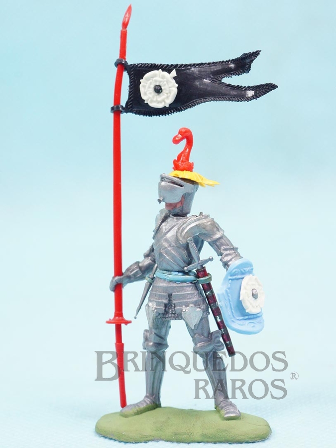 Brinquedo antigo Soldado medieval com Estandarte e Escudo Série Swoppet Knights completo Perfeito estado Década de 1960