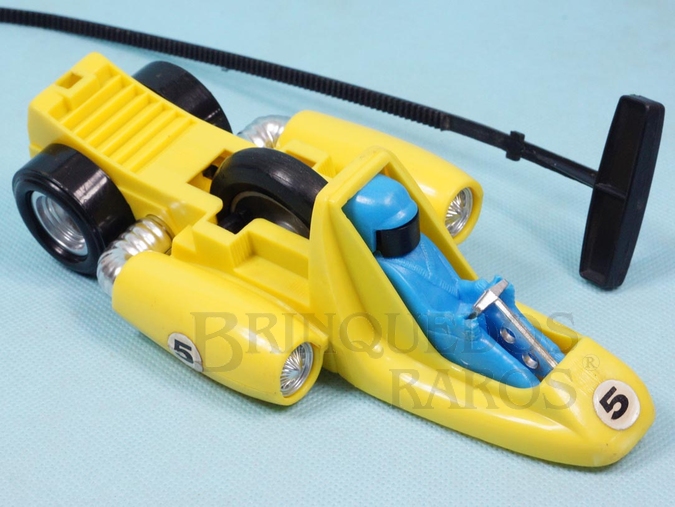 Brinquedo antigo Tufão primeira série Ano 1973