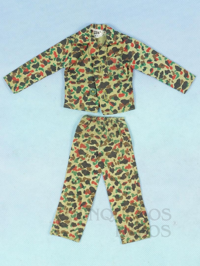 Brinquedo antigo Uniforme Camuflado com blusa e calça Série 1977