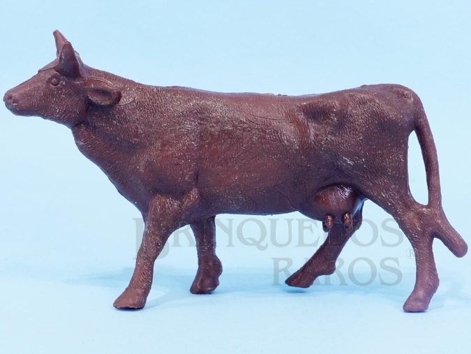 Brinquedo antigo Vaca de plástico marrom Fazenda Chaparral Década de 1970