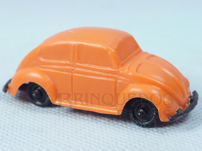 Brinquedo antigo Volkswagen Sedan com 6,00 cm de comprimento Brinde Toddy autentico Carroceria numerada 12 e chassi numerado 12 escrito Toddy Década de 1960