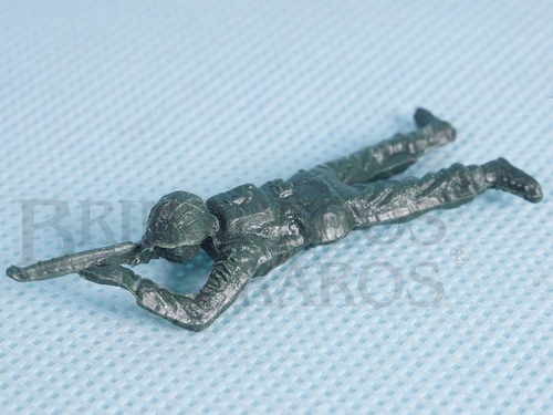 Brinquedos Antigos -  - Soldado Toddy deitado atirando com Fusil Numerado 5